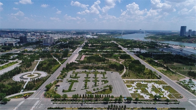 標題：鄂爾多斯站立的文字文化主題公園
瀏覽次數：1864
發(fā)表時(shí)間：2020-10-16
